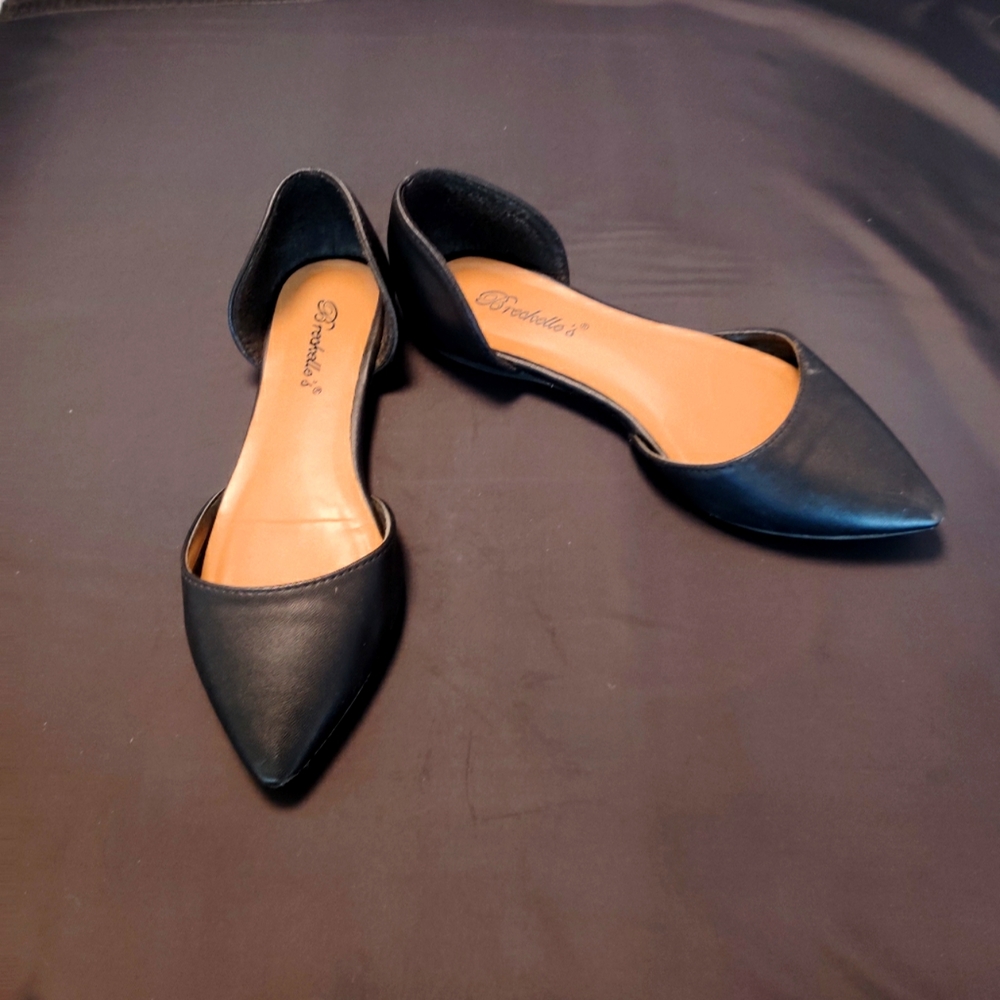 Women's shoes